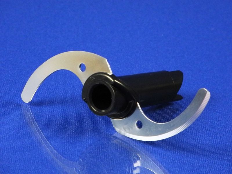 Зображення Ніж у чашу подрібнювача для блендера Bosch (611303) 611303, зовнішній вигляд та деталі продукту