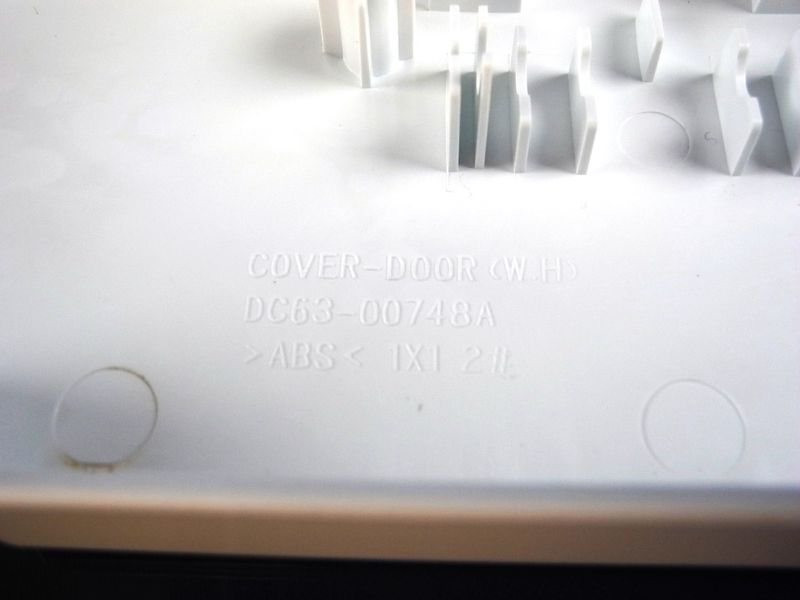 Зображення Обечайка люка пральної машини Samsung зовнішня (DC63-00748A) DC63-00748A, зовнішній вигляд та деталі продукту