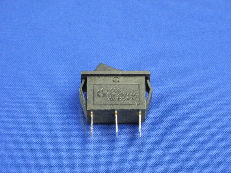 Изображение Кнопка черная, 3 положения, 3 контакта KCD3 (250V, 15A) P2-0110, внешний вид и детали продукта