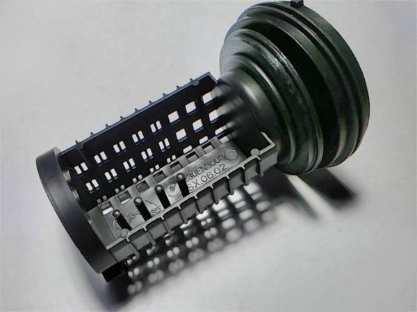 Изображение Фильтр сливного насоса для стиральной машины LG (MBL67637201) MBL67637201, внешний вид и детали продукта