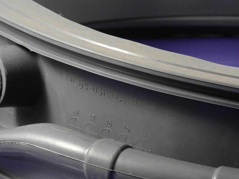 Зображення Гума люка для пральних машин Samsung (DC64-03092B) DC64-03092B, зовнішній вигляд та деталі продукту