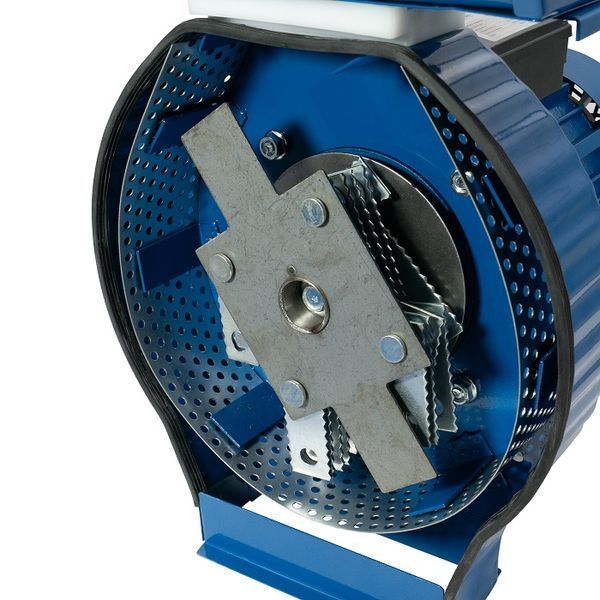 Зображення Кормоподрібнювач PROFI-TEC PFC4200 (2700 Вт) PROFI-TEC-005908, зовнішній вигляд та деталі продукту