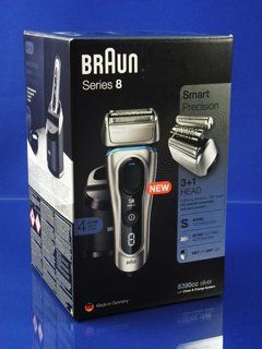 Зображення Електробритва Braun Series 8 8390cc Wet & Dry, колір срібло, зі станцією Clean & Charge 8390cc, зовнішній вигляд та деталі продукту