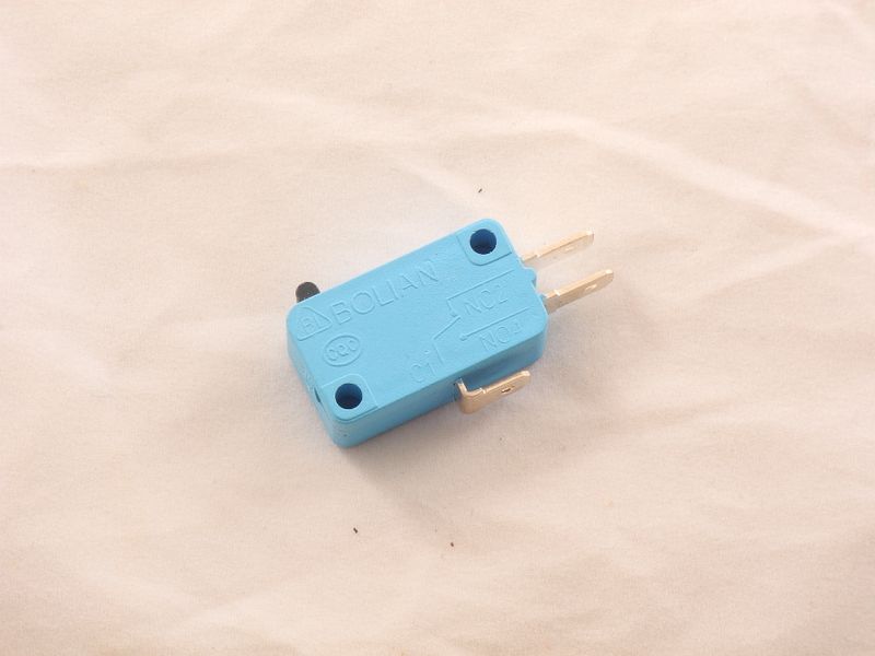 Зображення Мікрик, кінцевик, мікроперемикач для СВЧ (синій) МС, зовнішній вигляд та деталі продукту