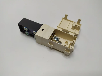 Зображення Блок підпалу B290046-20 (4 свічки) для плити Whirlpool (C00312231) (480121103658) 480121103658, зовнішній вигляд та деталі продукту