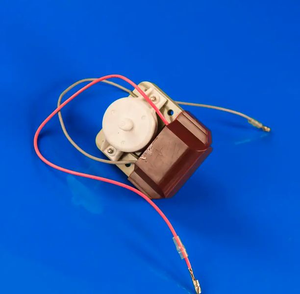 Зображення Мотор вентилятора обдування для холодильника No-Frost SC (вал 35*3,2мм) (SW-6028) SW-6028, зовнішній вигляд та деталі продукту