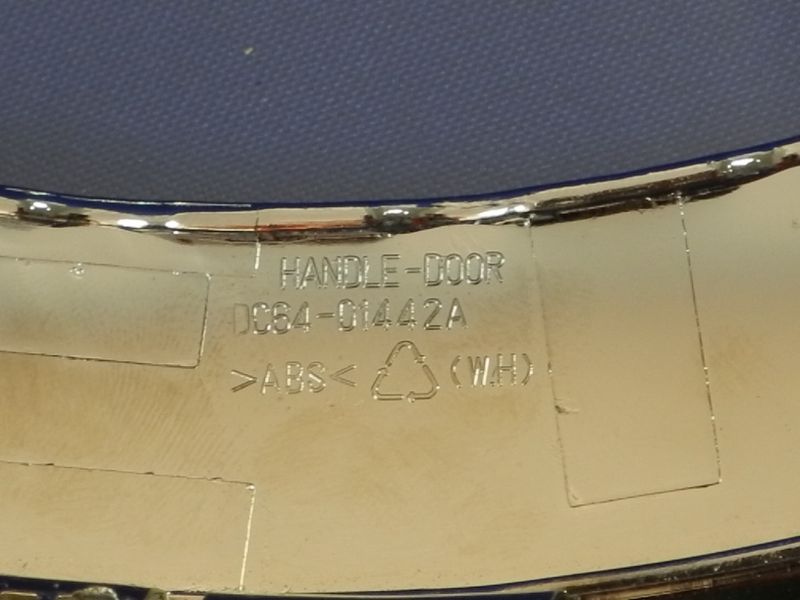 Зображення Ручка люка металік Samsung (DC64-01442A) DC64-01442A, зовнішній вигляд та деталі продукту