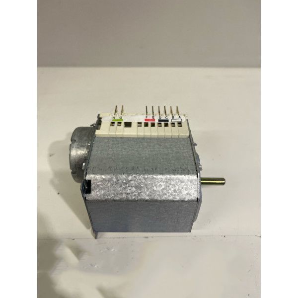 Изображение Таймер для посудомоечной машины Ariston (C00051536) C00051536, внешний вид и детали продукта