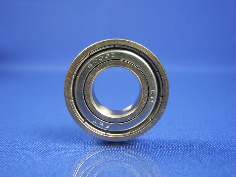 FLT 6002 bearing (15x32x9)