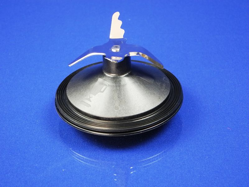 Зображення Ніж в чашу подрібнювача для блендера Braun (7322310594) 7322310594, зовнішній вигляд та деталі продукту