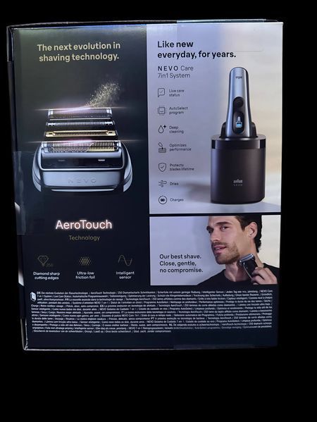 Зображення Електробритва Braun NEVO 15000C Silver Dawn із системою догляду NEVO Care 7-в-1 NEVO 15000C, зовнішній вигляд та деталі продукту
