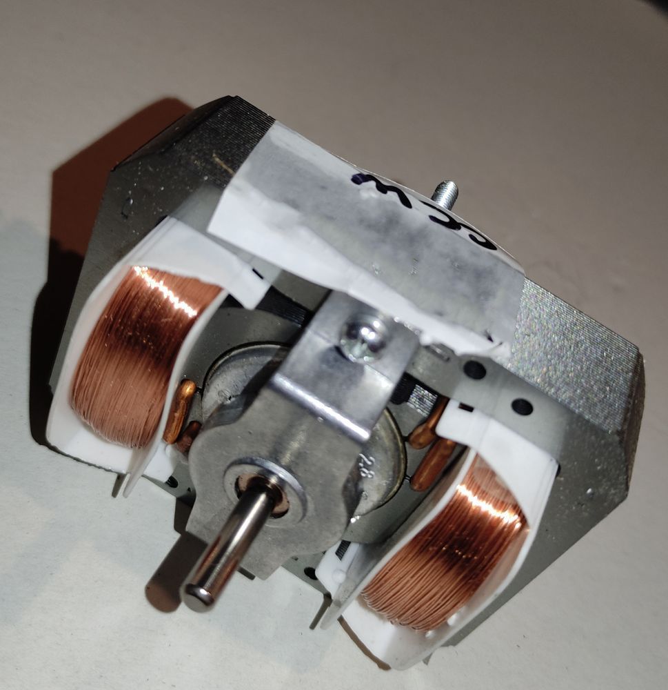Зображення Мотор витяжки 110W, вал 18х5 мм, 85/65/20 Eleyus лівий (YJ84-20 CCW) YJ84-20 CCW, зовнішній вигляд та деталі продукту