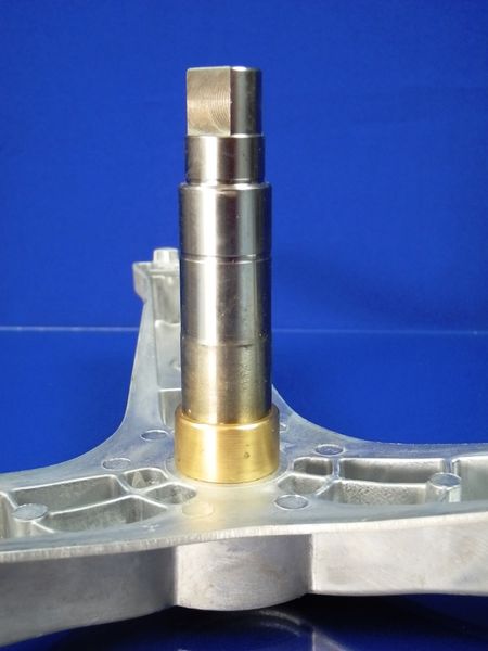Изображение Крестовина барабана под болт стиральной машины Samsung, вал 130 мм. (DC97-15184A), (Cod. 739) DC97-15184A, внешний вид и детали продукта