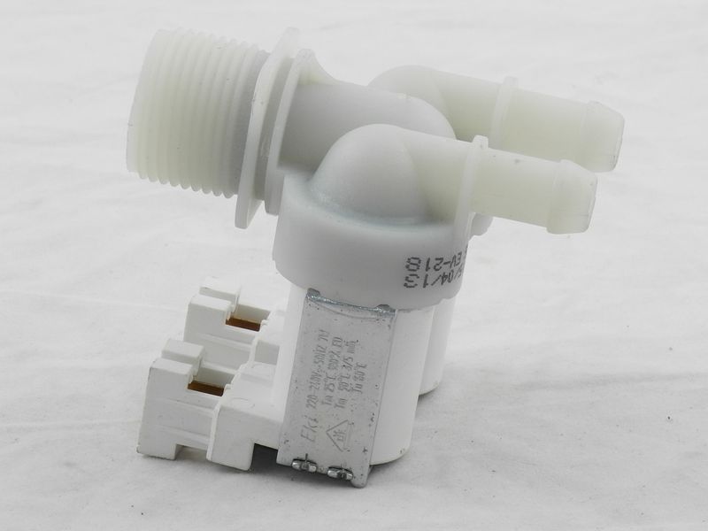 Изображение Клапан подачи воды для стиральных машин 2/180 (под фишку спереди) 154LG011, внешний вид и детали продукта