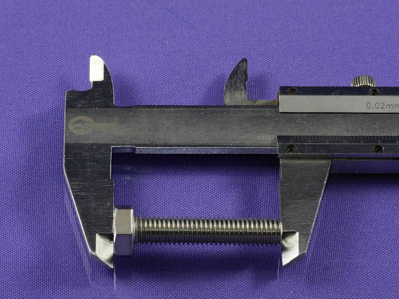 Зображення Болт M8*40 мм. нержавійка M8*40b, зовнішній вигляд та деталі продукту